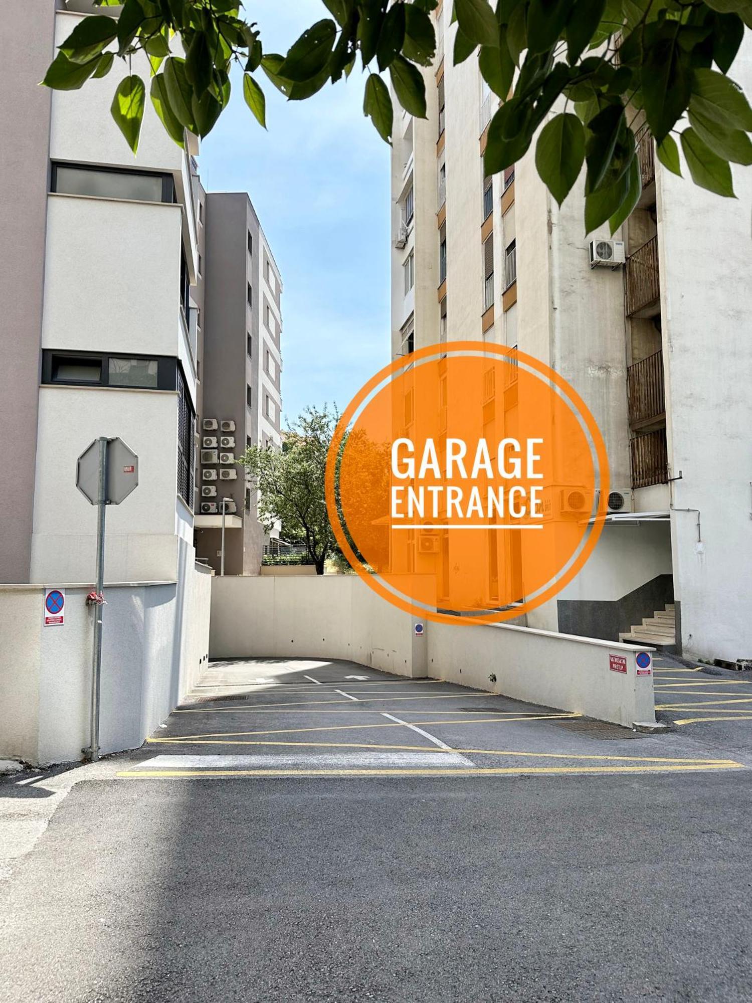 Ferienwohnung S'Akvarel 1 & 5 - Private Garage Split Exterior foto